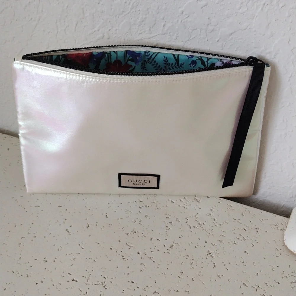 Gucci beauty pouch - Picture 9 of 15